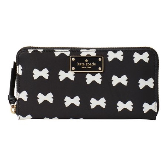 kate spade Handbags - Kate Spade Wilson Road Wallet